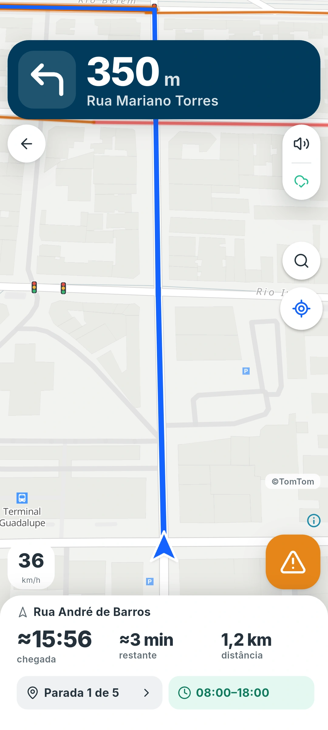 App CoreRouting Lite: navegação em retrato com a próxima manobra, o horário estimado de chegada e a distância